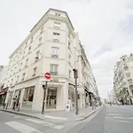 Another Attractive Flat Near By St-Germain, St-Placide